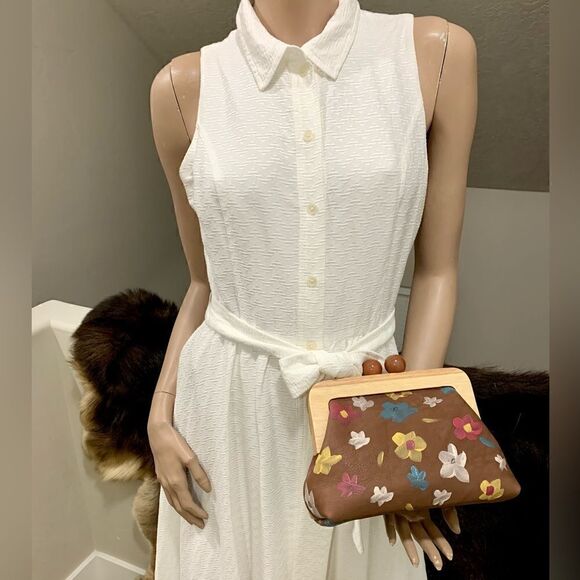 Genuine Leather Hand Painted Floral, Wooden Frame Bag/Crossbody & Small Purse - Picture 6 of 16